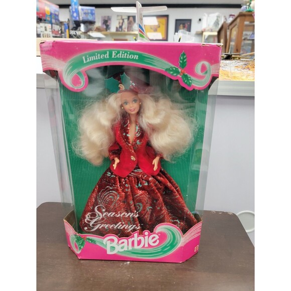 Season's Greetings Barbie Doll - Picture 1 of 5